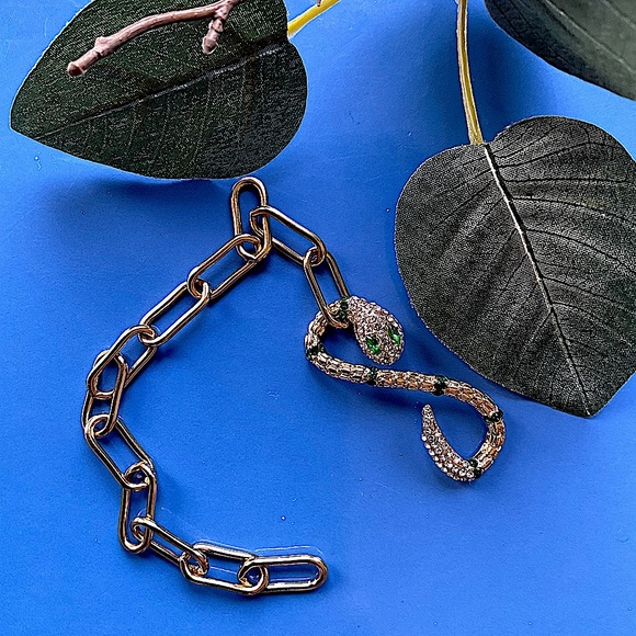 Snake Clasp paper Clip Chain Bracelet Green Eyes Rhinestone Snake. - Picture 4 of 8